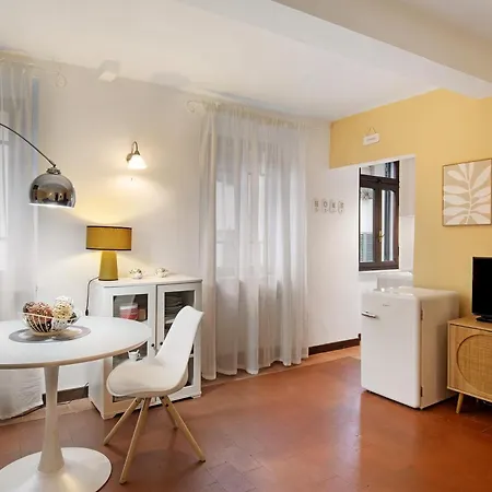 Casa Remo - Un Angolo Shabby Chic Appartamento Lucca